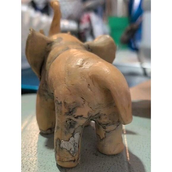 Vintage Hand Crafted Crushed Oyster Shell Marbled Elephant Raised Trunk Figurine - Picture 4 of 4